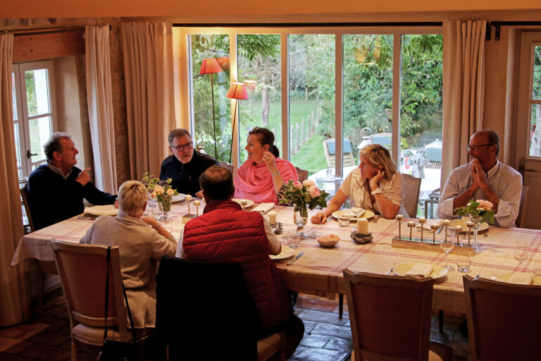 Table d’hôtes Le Prince gourmand sur la Côte d’Opale 4 a table groupe